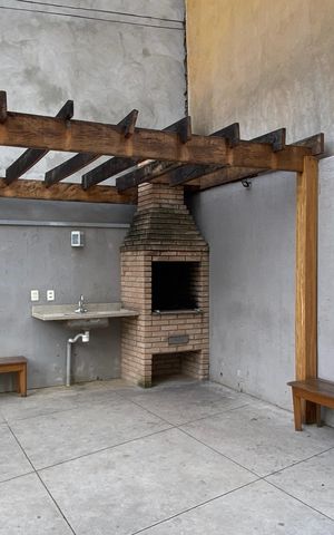 Apartamento para alugar com 44m², 2 quartos e 1 vaga Apartamento para alugar com 44m², 2 quartos e 1 vagaÁrea comum - Churrasqueira