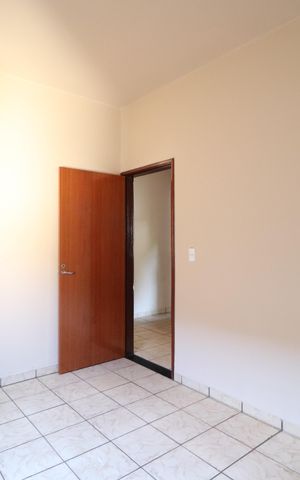 Casa para alugar com 130m², 2 quartos e 3 vagasQuarto 2