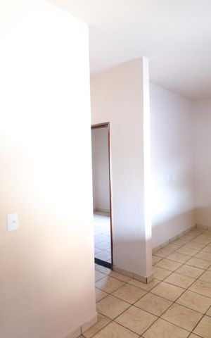 Casa para alugar com 130m², 2 quartos e 3 vagasSala