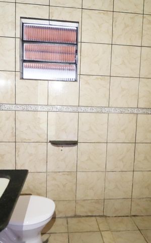Casa para alugar com 130m², 2 quartos e 3 vagasBanheiro Social