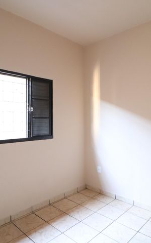 Casa para alugar com 130m², 2 quartos e 3 vagasQuarto 1