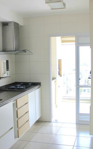 Apartamento para alugar com 150m², 3 quartos e 2 vagasCozinha 