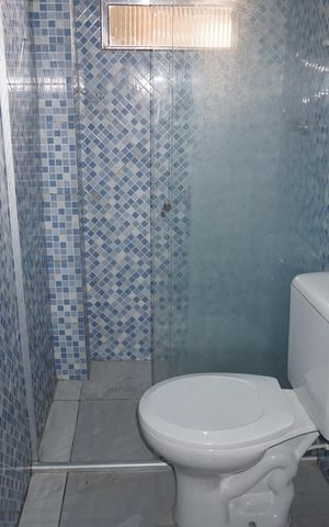 Casa para alugar com 60m², 2 quartos e sem vagaBanheiro
