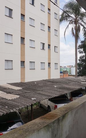 Casa para alugar com 60m², 2 quartos e sem vagaVaranda