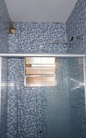 Casa para alugar com 60m², 2 quartos e sem vagaBanheiro