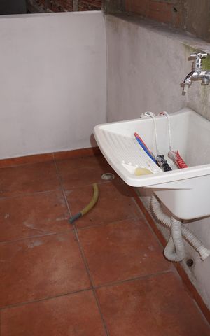 Casa para alugar com 60m², 2 quartos e sem vagaLavanderia