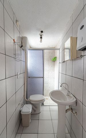 Casa para alugar com 90m², 2 quartos e 2 vagasBanheiro