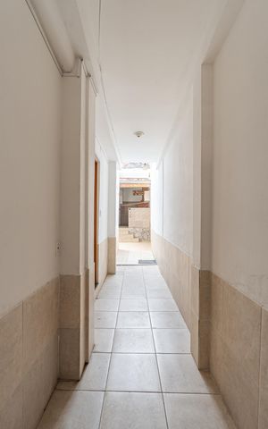 Casa para alugar com 90m², 2 quartos e 2 vagasBanheiro