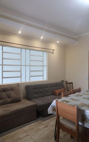 Casa à venda com 470m², 2 quartos e 7 vagasSala