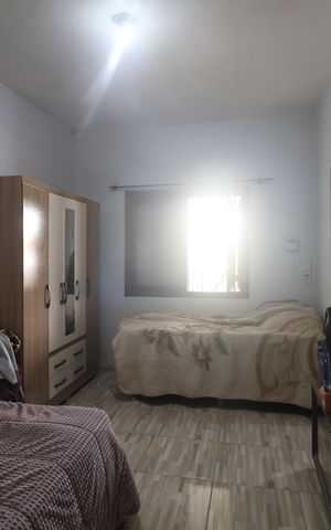 Casa à venda com 470m², 2 quartos e 7 vagasSuite