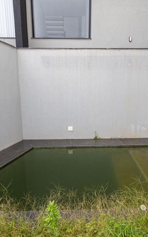 Casa para alugar com 180m², 2 quartos e 2 vagas Casa para alugar com 180m², 2 quartos e 2 vagasPiscina