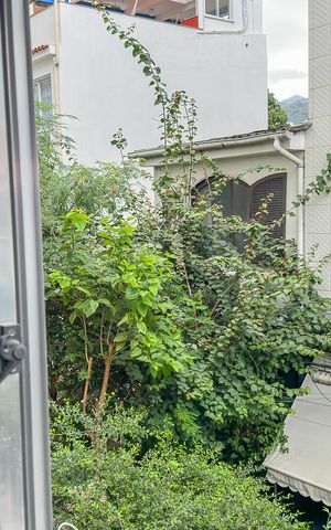 Casa de condomínio para alugar com 80m², 3 quartos e sem vaga