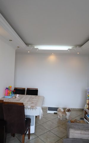 Apartamento à venda com 55m², 2 quartos e 1 vagaSala