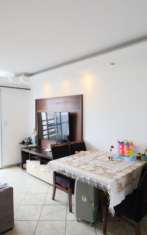 Apartamento à venda com 55m², 2 quartos e 1 vagaSala