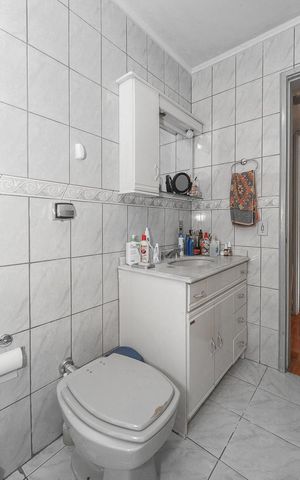 Apartamento para alugar com 117m², 2 quartos e sem vagaBanheiro