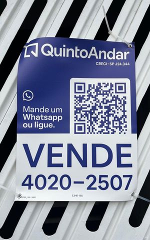 Casa à venda com 305m², 3 quartos e 3 vagas