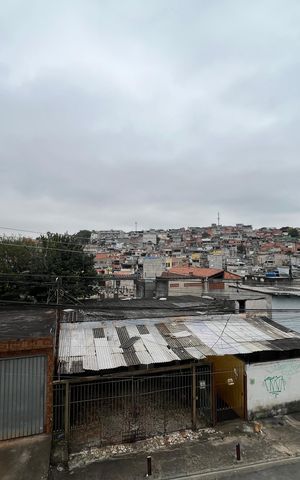 Casa à venda com 305m², 3 quartos e 3 vagas Casa à venda com 305m², 3 quartos e 3 vagasQuero 1 - Vista