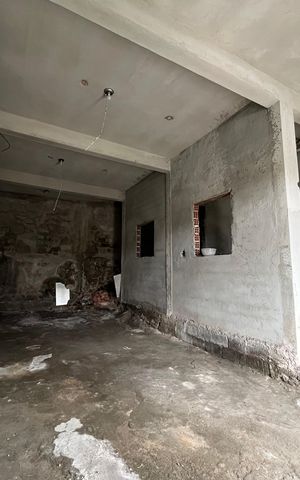 Casa à venda com 305m², 3 quartos e 3 vagas Casa à venda com 305m², 3 quartos e 3 vagasGaragem