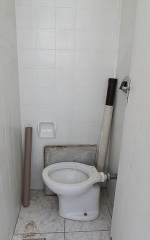 Apartamento para alugar com 200m², 2 quartos e 4 vagasBanheiro de serviço