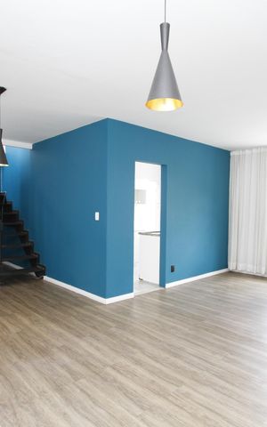 Apartamento para alugar com 200m², 2 quartos e 4 vagasSala