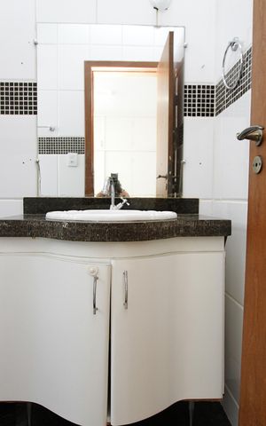 Apartamento para alugar com 200m², 2 quartos e 4 vagasBanheiro da Suíte