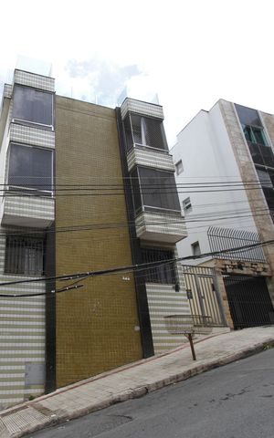 Apartamento para alugar com 200m², 2 quartos e 4 vagasFachada