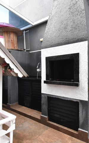 Casa de condomínio à venda com 89m², 3 quartos e 2 vagasChurrasqueira