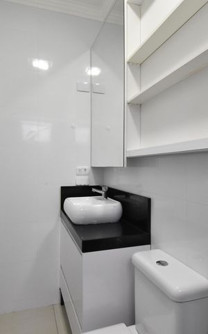Casa de condomínio à venda com 89m², 3 quartos e 2 vagasBanheiro da Suíte