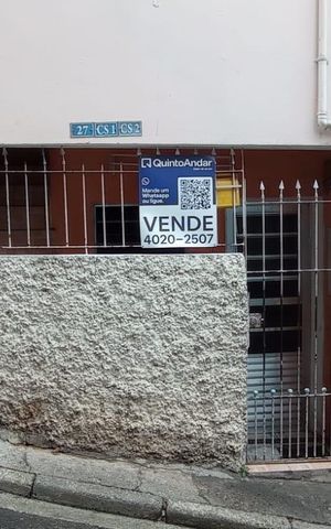 Casa para alugar com 80m², 2 quartos e sem vaga Casa para alugar com 80m², 2 quartos e sem vagaFachada