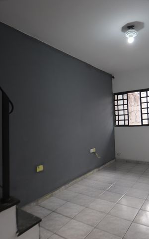 Casa para alugar com 147m², 3 quartos e sem vagaSala