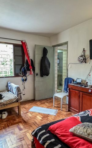 Casa à venda com 250m², 4 quartos e 1 vaga