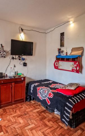 Casa à venda com 250m², 4 quartos e 1 vaga