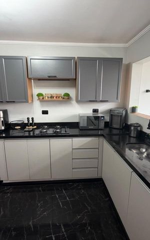 Apartamento à venda com 82m², 2 quartos e 1 vaga Apartamento à venda com 82m², 2 quartos e 1 vagaCozinha