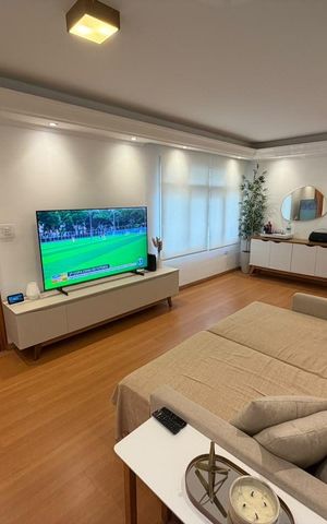 Apartamento à venda com 82m², 2 quartos e 1 vaga Apartamento à venda com 82m², 2 quartos e 1 vagaSala