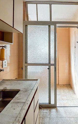 Apartamento à venda com 35m², 1 quarto e 1 vaga Apartamento à venda com 35m², 1 quarto e 1 vagaCozinha