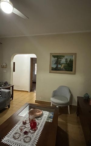 Casa para alugar com 250m², 3 quartos e 2 vagas Casa para alugar com 250m², 3 quartos e 2 vagasSala