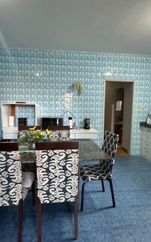 Casa para alugar com 250m², 3 quartos e 2 vagas Casa para alugar com 250m², 3 quartos e 2 vagasCozinha