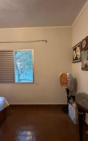 Casa para alugar com 250m², 3 quartos e 2 vagas Casa para alugar com 250m², 3 quartos e 2 vagasQuarto 2