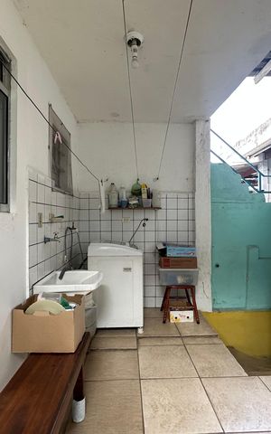 Casa para alugar com 250m², 3 quartos e 2 vagas Casa para alugar com 250m², 3 quartos e 2 vagasÁrea de Serviço
