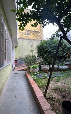 Casa para alugar com 250m², 3 quartos e 2 vagas Casa para alugar com 250m², 3 quartos e 2 vagasJardim