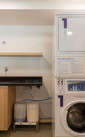 Studio para alugar com 25m², 1 quarto e sem vaga Studio para alugar com 25m², 1 quarto e sem vagaÁrea comum - Lavanderia