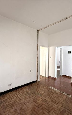 Casa para alugar com 200m², 2 quartos e 2 vagasQuarto 1