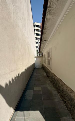 Casa para alugar com 200m², 2 quartos e 2 vagasQuintal