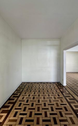 Casa para alugar com 200m², 2 quartos e 2 vagasSala