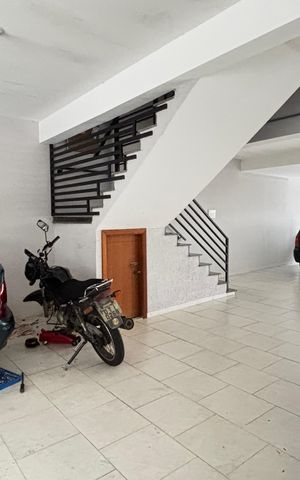 Apartamento à venda com 49m², 2 quartos e 1 vaga Apartamento à venda com 49m², 2 quartos e 1 vagaGaragem