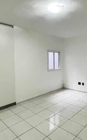Apartamento à venda com 49m², 2 quartos e 1 vaga Apartamento à venda com 49m², 2 quartos e 1 vagaSala - Sala de jantar