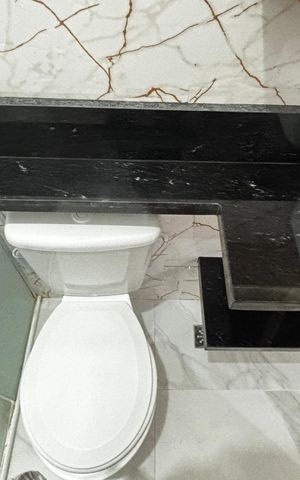 Apartamento à venda com 49m², 2 quartos e 1 vaga Apartamento à venda com 49m², 2 quartos e 1 vagaBanheiro