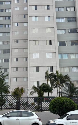 Apartamento para alugar com 60m², 2 quartos e 1 vaga Apartamento para alugar com 60m², 2 quartos e 1 vagaFachada