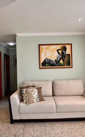 Apartamento à venda com 118m², 3 quartos e 2 vagas Apartamento à venda com 118m², 3 quartos e 2 vagasSala