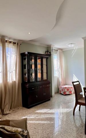Apartamento à venda com 118m², 3 quartos e 2 vagas Apartamento à venda com 118m², 3 quartos e 2 vagasSala